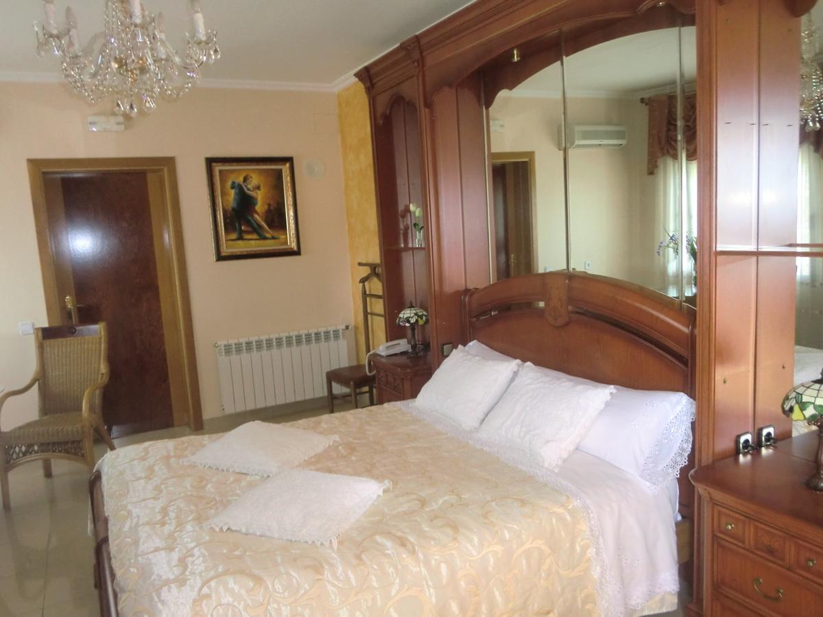 Hotel Gasaqui Ayelo de Malferit Phòng bức ảnh